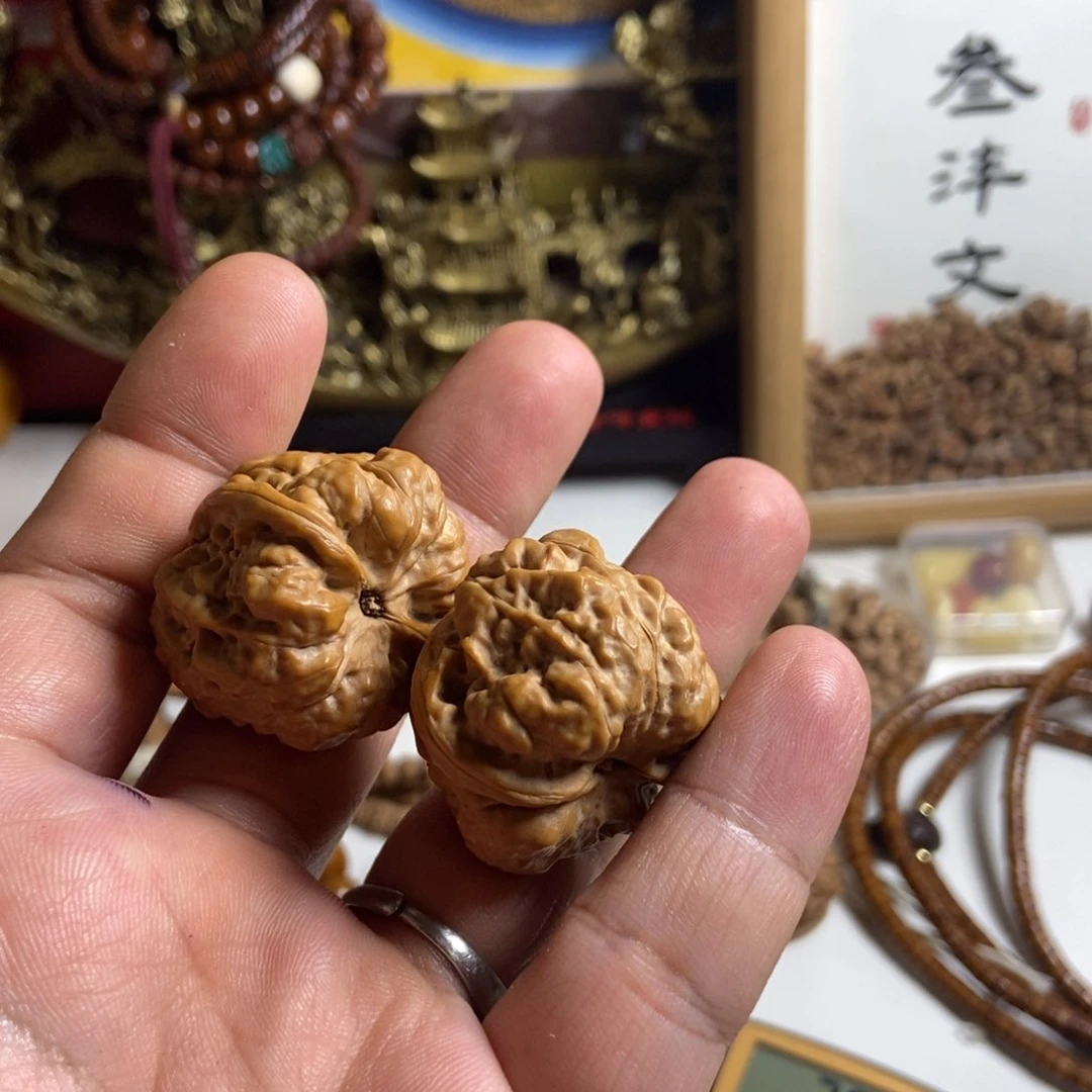 文玩核桃吊坠V****孙蛤蟆36