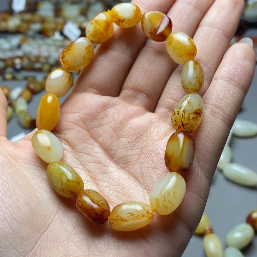 和田玉未镶嵌手链