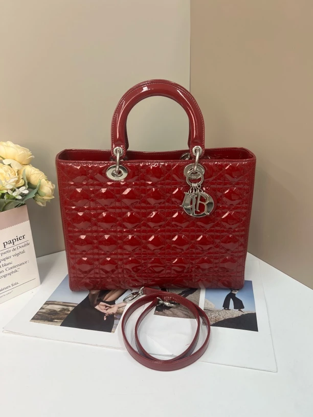 95新 DIOR/迪奥 Dior漆皮七格戴妃12年  无吸色