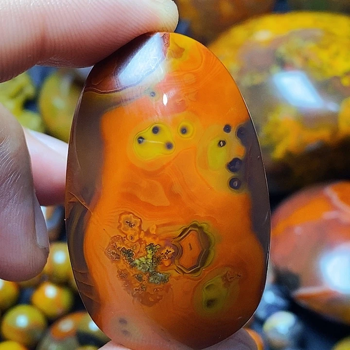 玛瑙/玉髓未镶嵌战国红