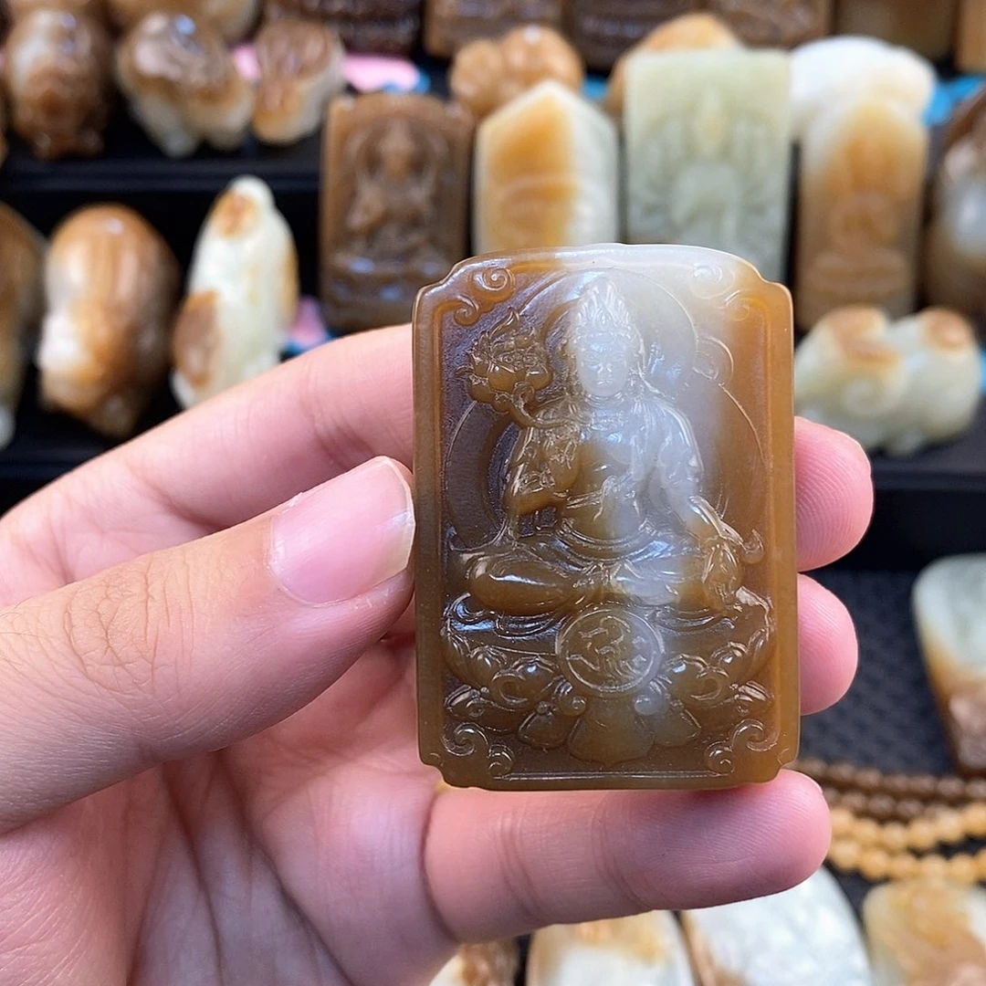 和田玉未镶嵌挂件