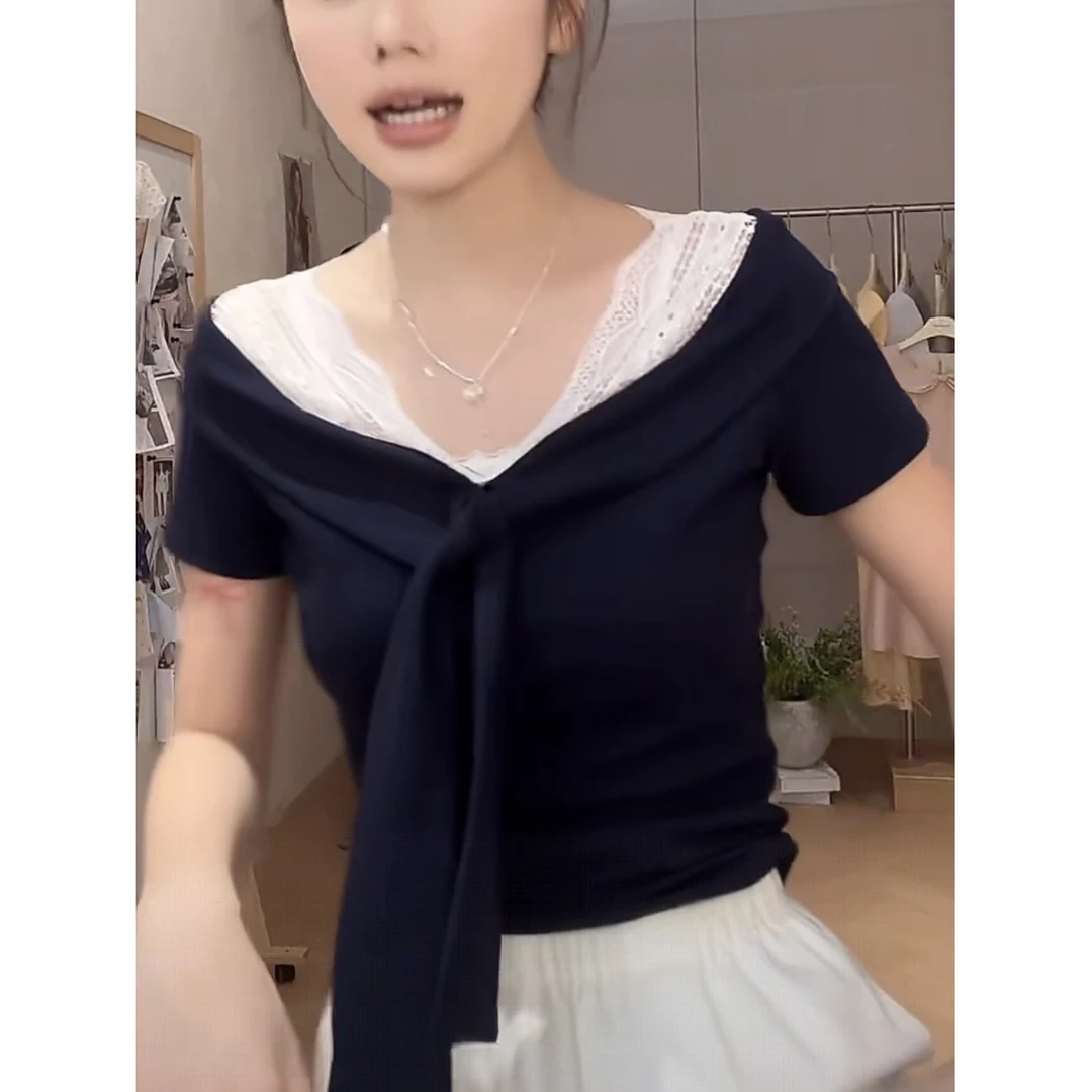 【花花】蓝白记忆~v领蕾丝拼接蝴蝶结绑带小众设计感正肩短袖T恤