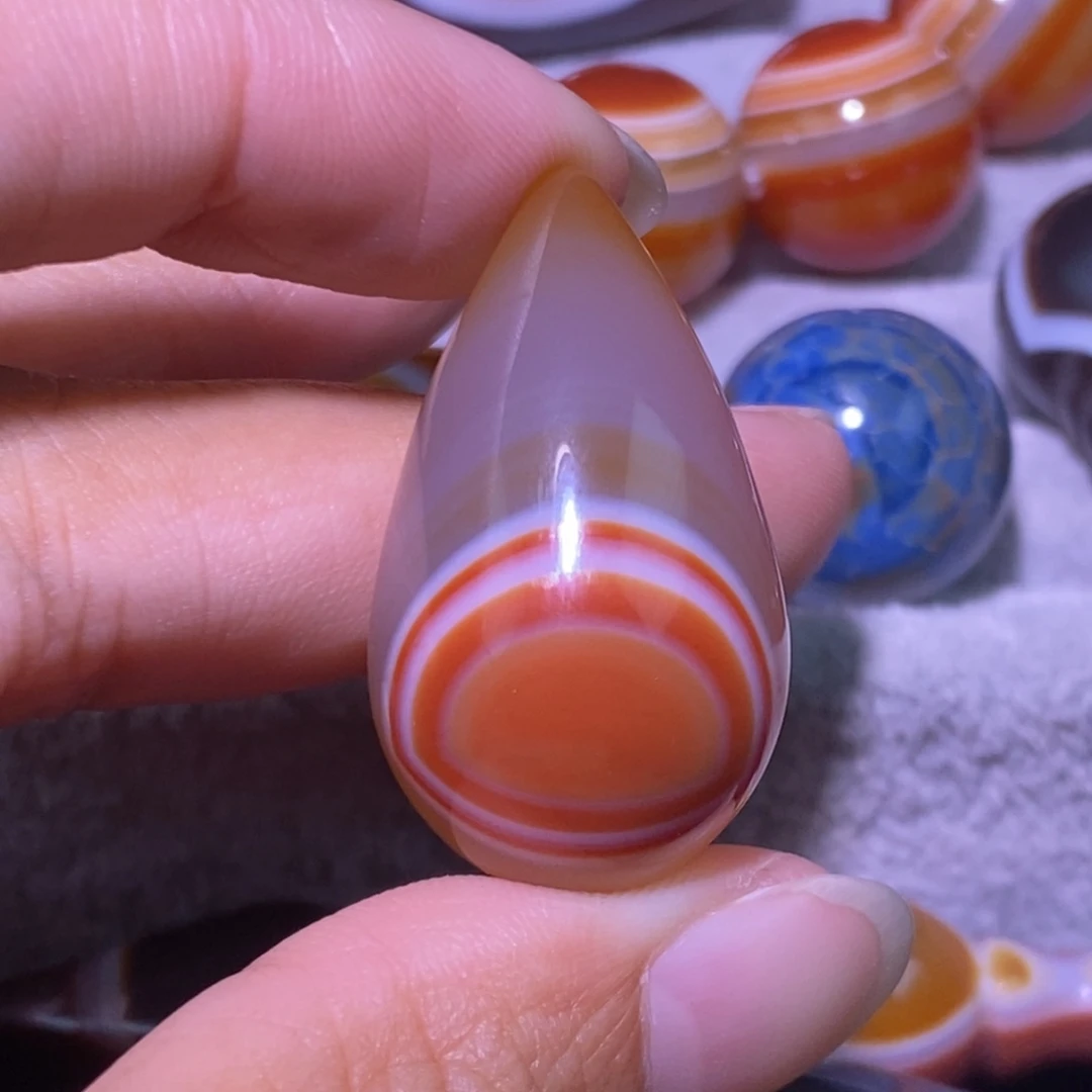 未镶嵌颈饰玛瑙/玉髓