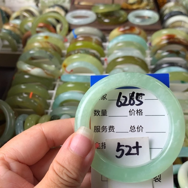 蛇纹石玉未镶嵌手镯6265