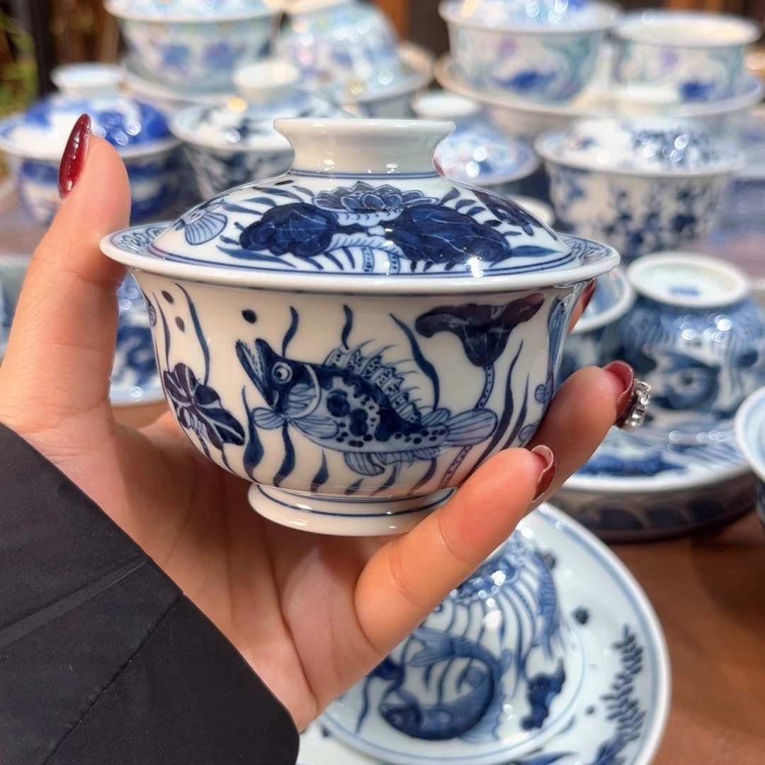 盖碗。。。。。。。。。。。。。。。