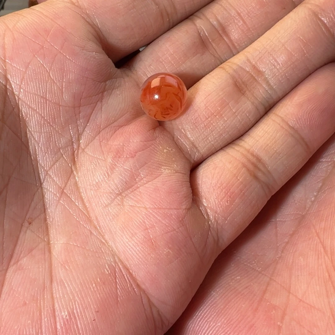 嫻***༠南红玛瑙未镶嵌珠宝奇石冰飘圆珠11+mm