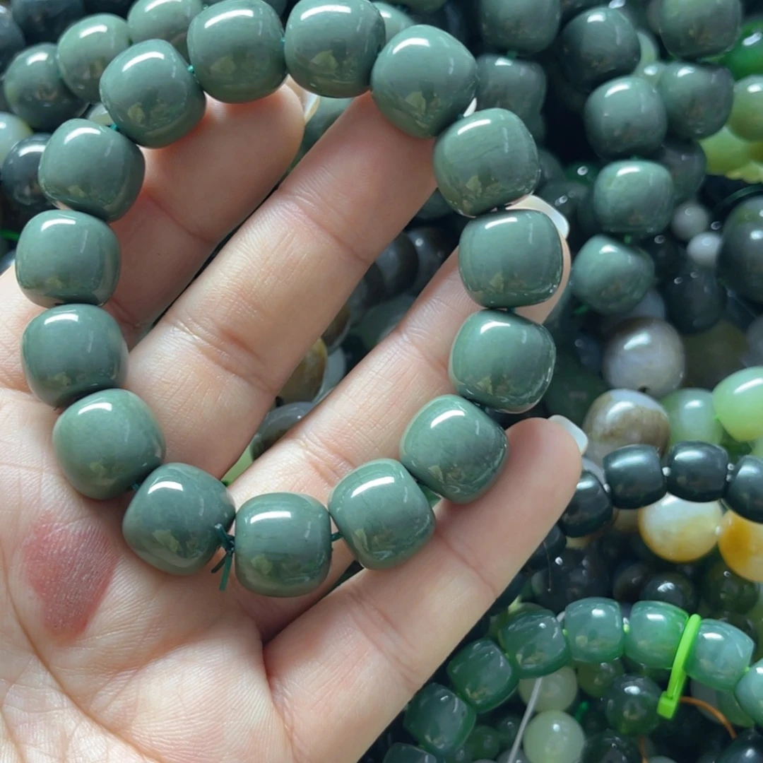 和田玉手链未镶嵌