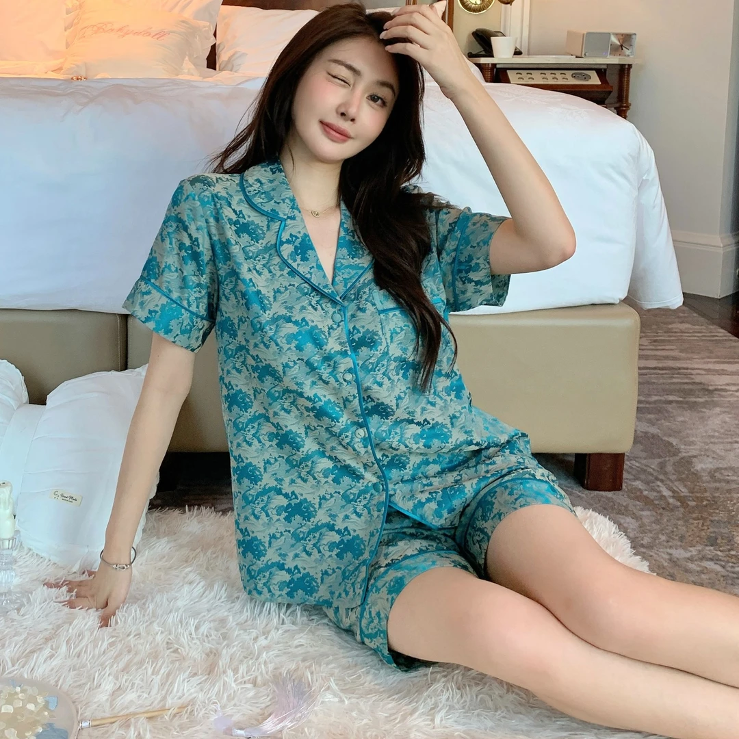 睡衣女款夏季薄款七分袖短裤家居服2025新款轻奢三件套可外穿