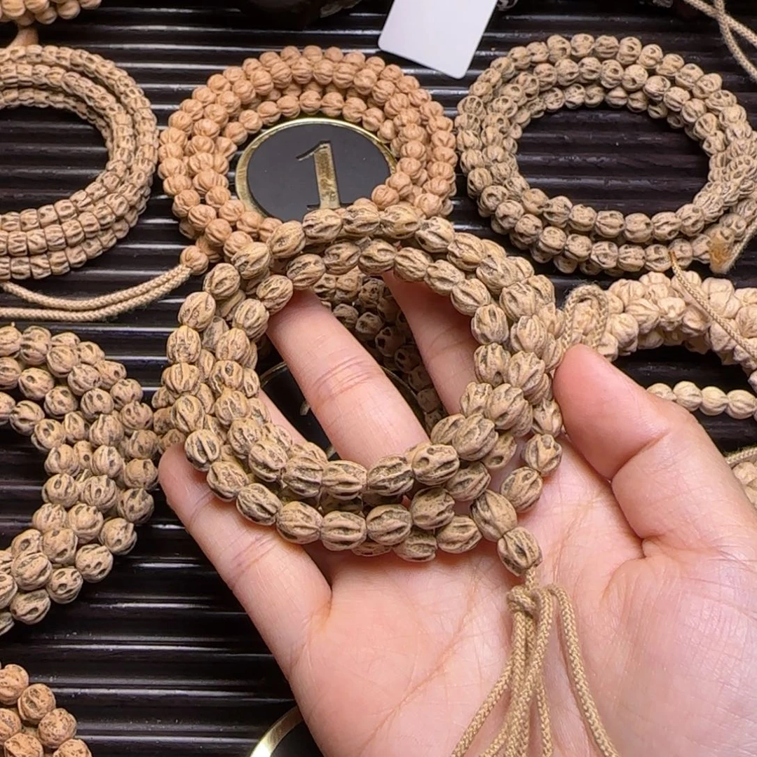 柏香籽/百香籽吊坠我**了