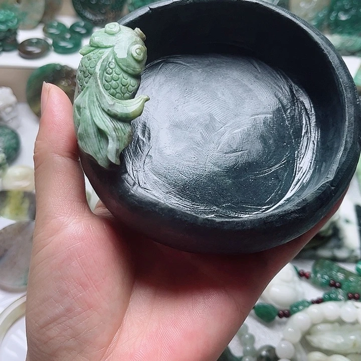 无***求独山玉未镶嵌吊坠