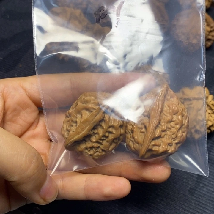 ****空吊坠文玩核桃半壁江山福利