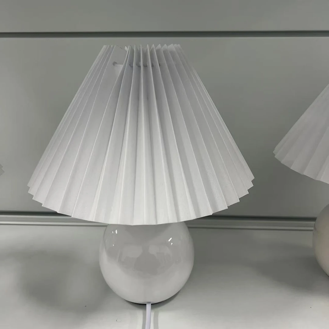 花瓣伞灯ins高级感简约中古台灯小夜灯卧室床头氛围灯少女心GZG