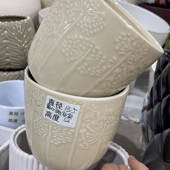 多肉绿植陶瓷花盆9.9包邮，有孔
