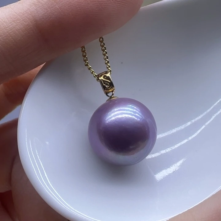 18K金镶嵌淡水珍珠吊坠(赠链)