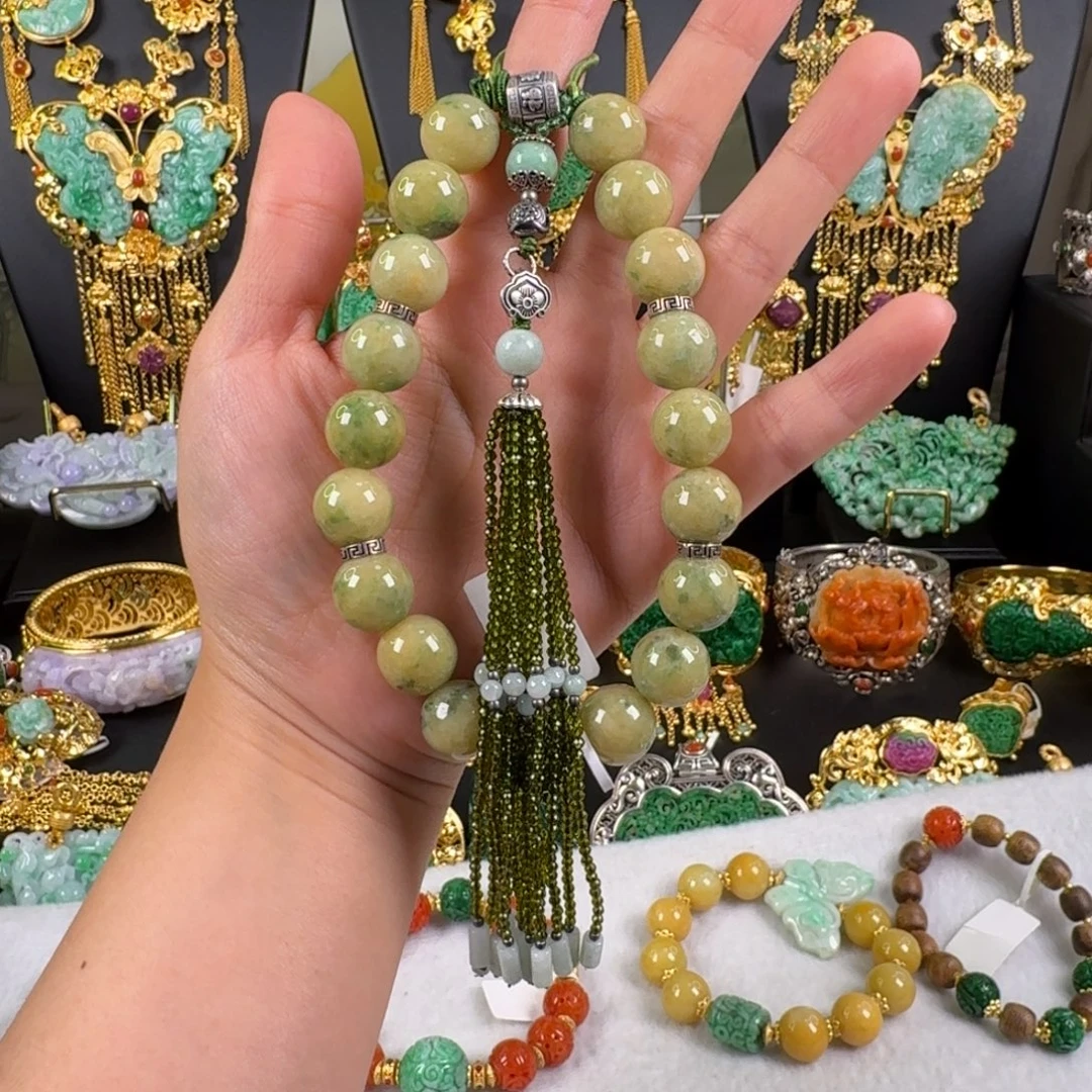 翡翠未镶嵌颈饰手持压襟多用款 炸价