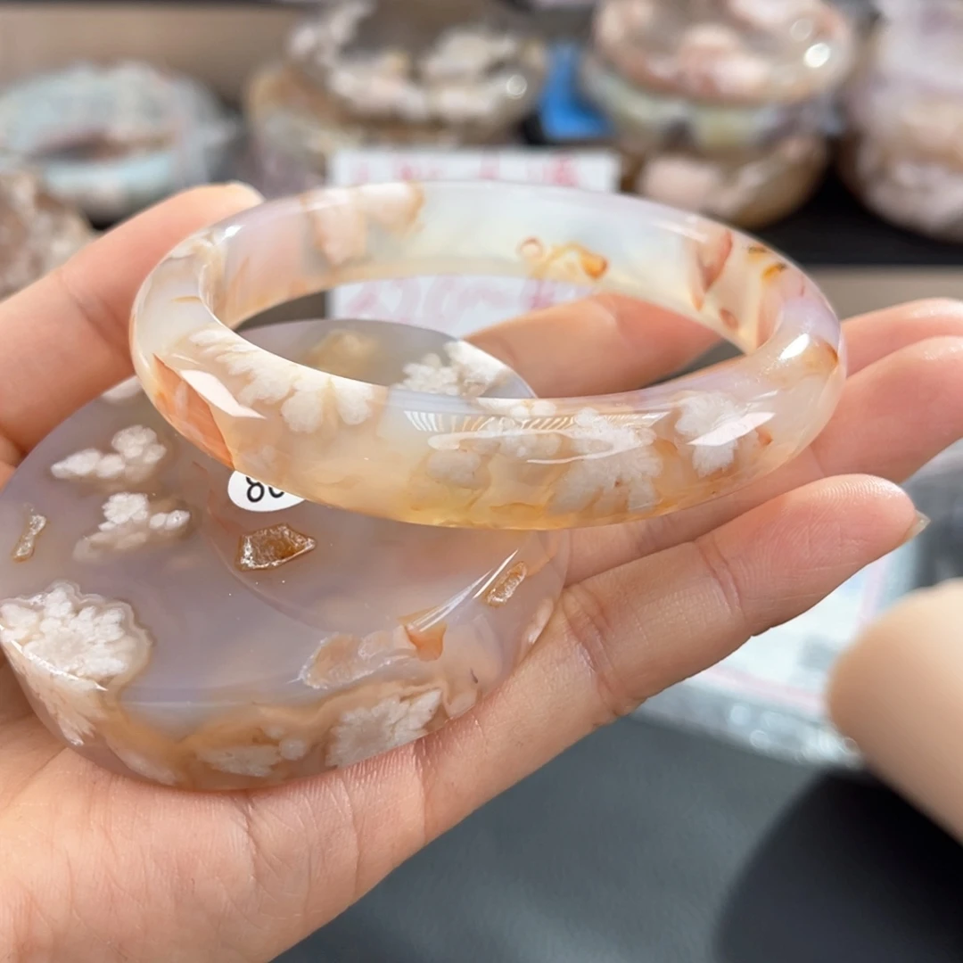 石英质玉未镶嵌手镯61