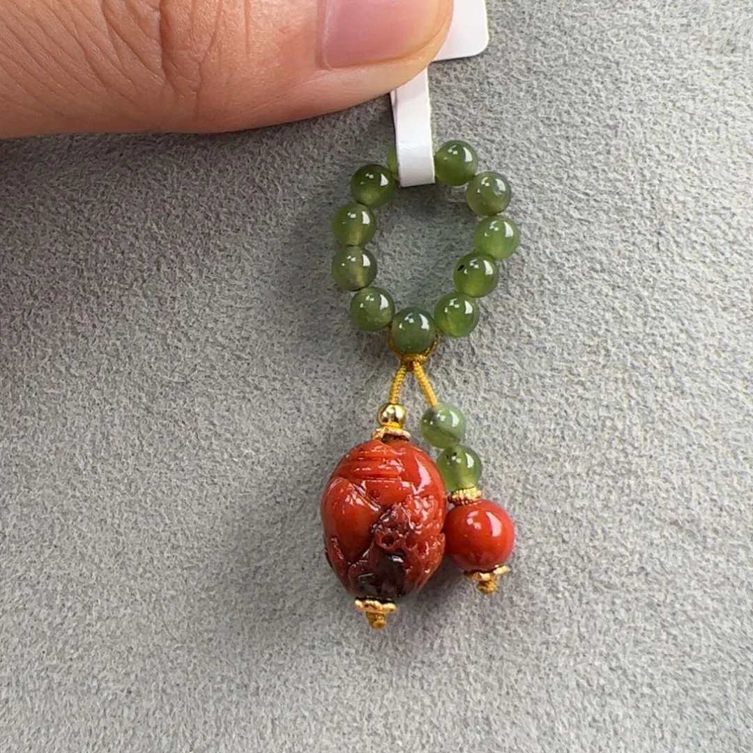 霞***宝未镶嵌（山水跑环滴流10+）南红玛瑙