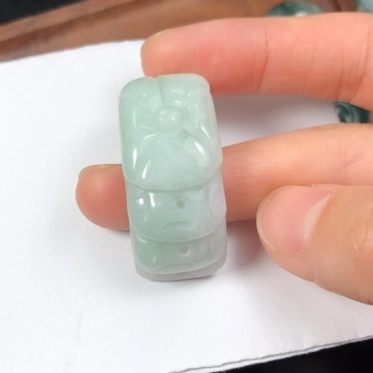 翡翠未镶嵌颈饰缅甸A货，每天1点半开播