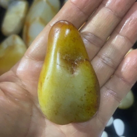 和田玉(糖玉)未镶嵌挂件