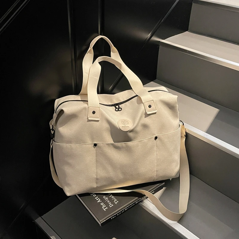 2025新款大容量短途旅行包男女轻便行李袋旅游手提单肩运动健身包