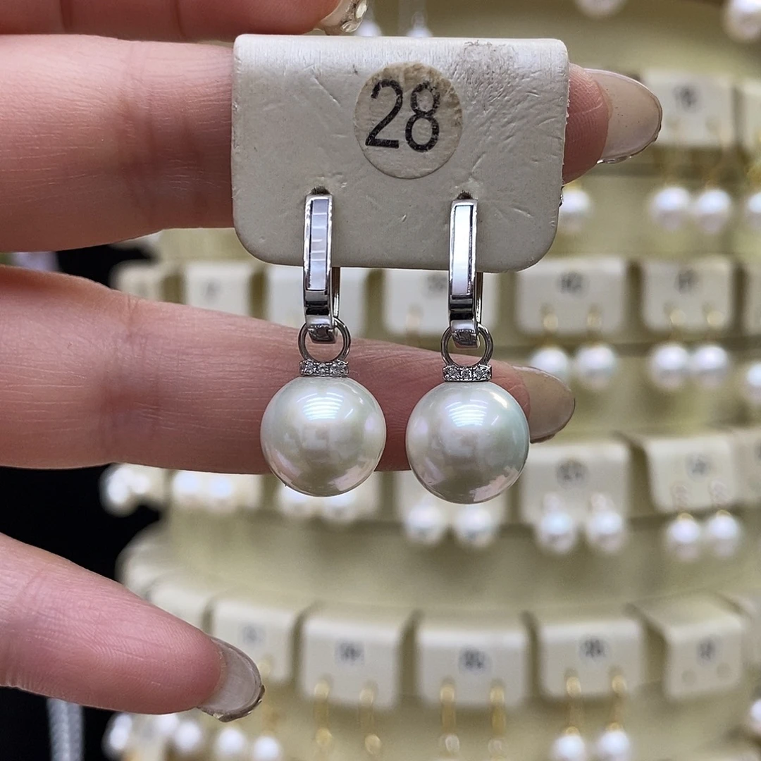 银S925镶嵌淡水珍珠耳饰