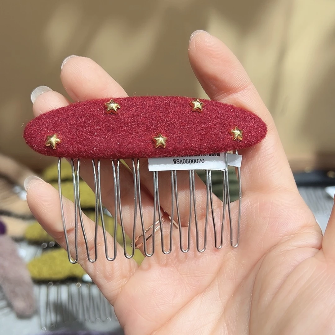 湛***雅非金属红色星星插梳