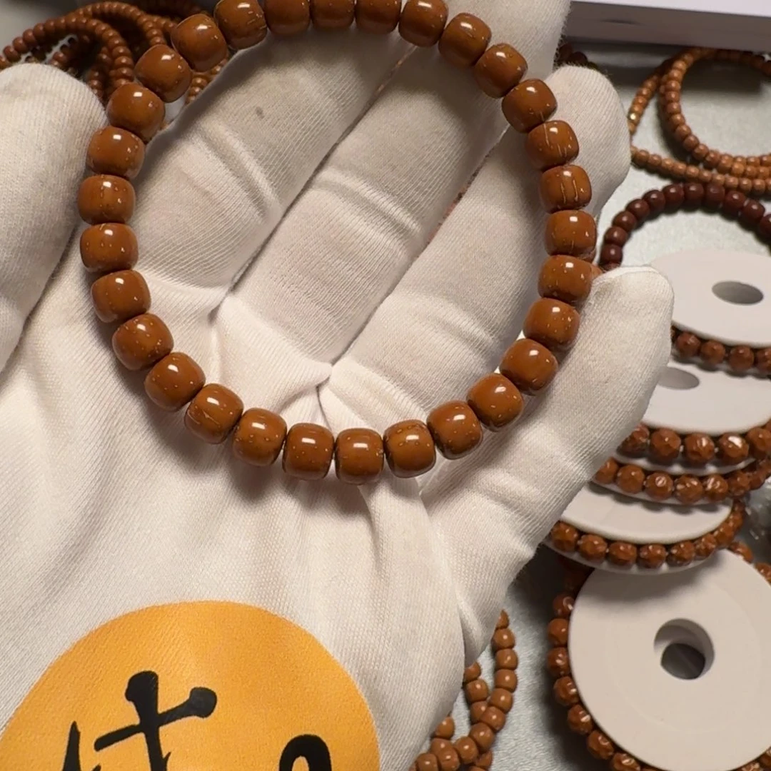 ꧁***⁴吊坠桃核鼠老型 7.8