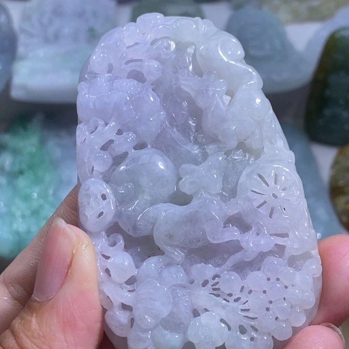 【闪购商品】颈饰未镶嵌翡翠鼠
