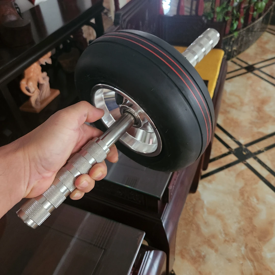 健腹轮真空胎铝合金轮毂直径23，加长手柄单边长度19.5，德国轴承