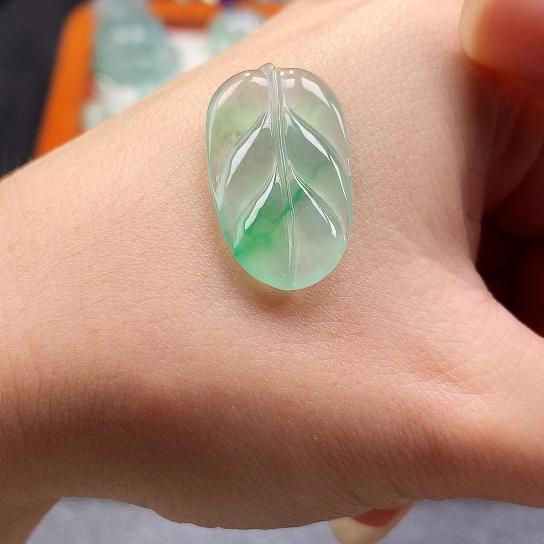 吊坠(不含链)未镶嵌翡翠叶子