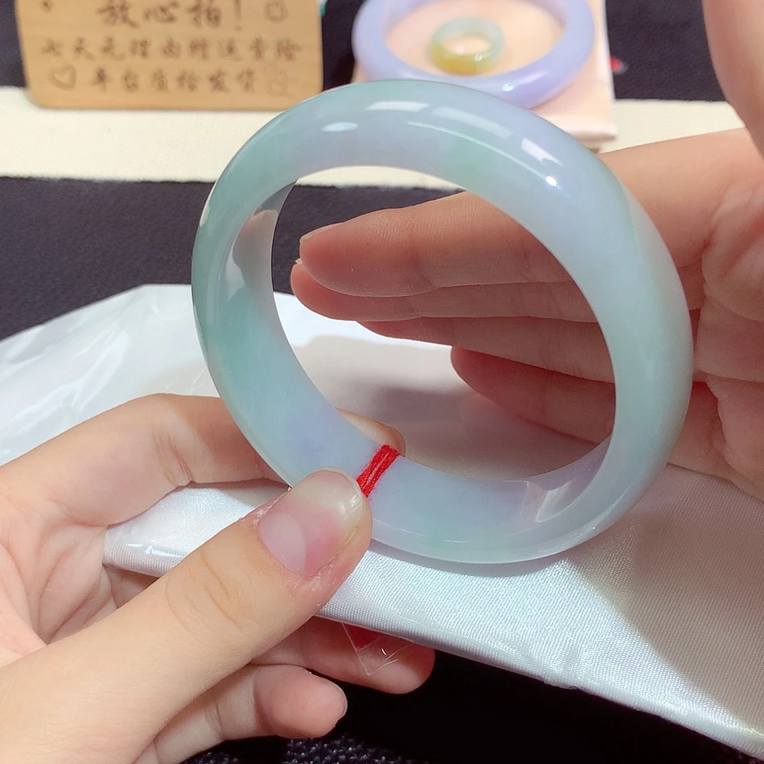 翡翠未镶嵌手镯7048