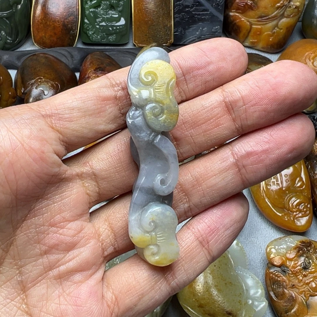 和田玉未镶嵌挂件