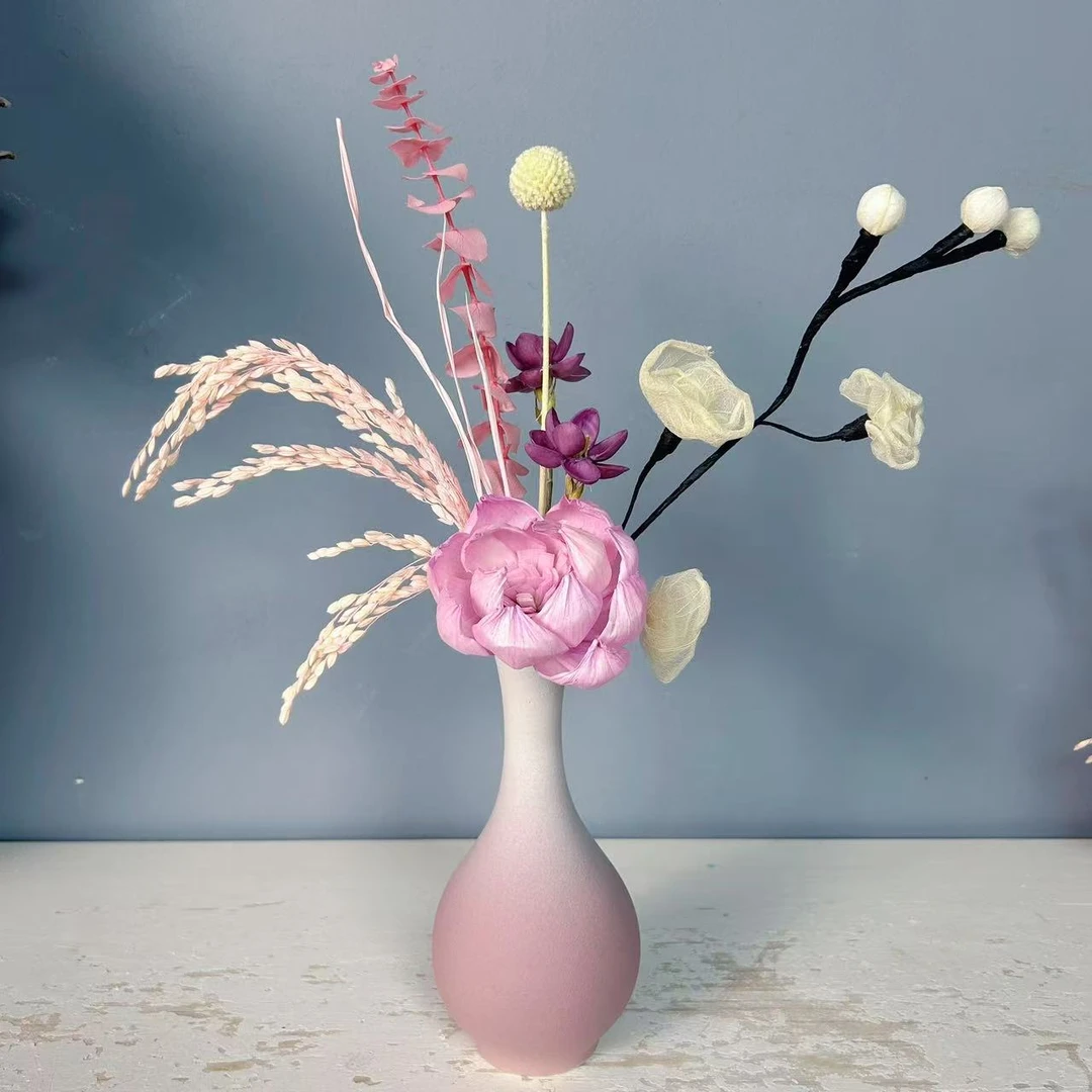 【桃芷】卧室梳妆台永生花干花浪漫温馨花艺摆件 花瓶随机