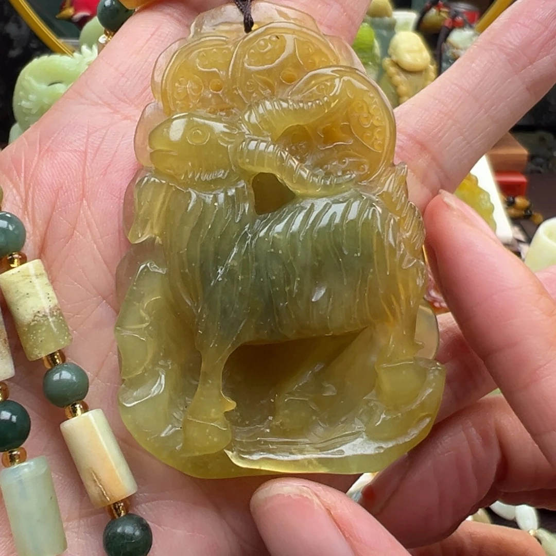 岫玉未镶嵌挂件挂件