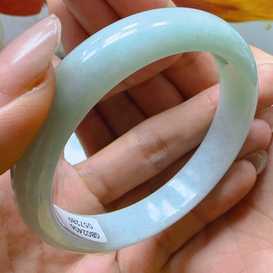 翡翠手镯未镶嵌翡翠150