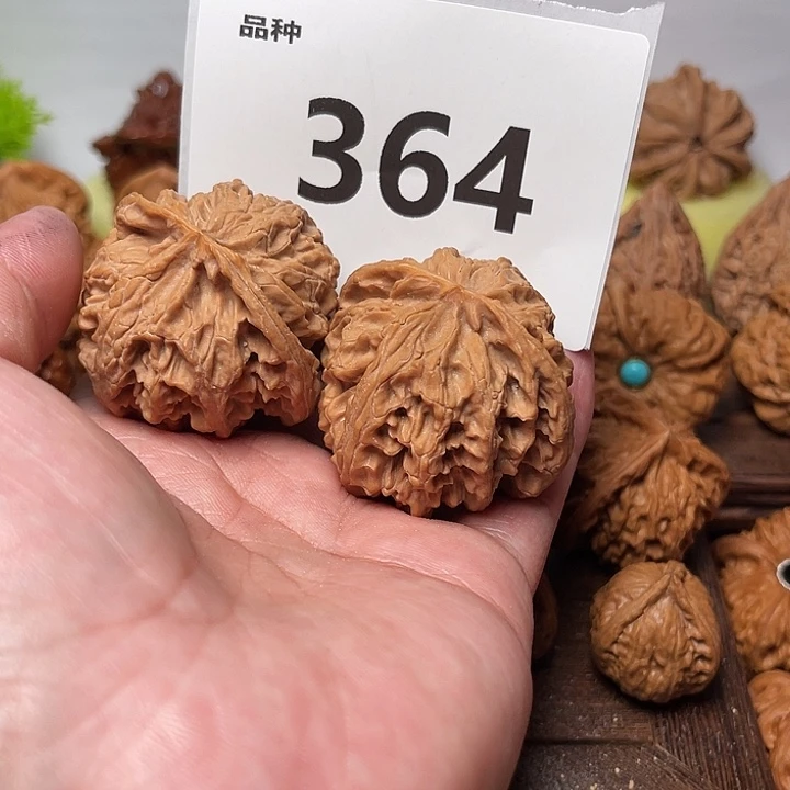 风***、桃核把件苹果园。边44。 364