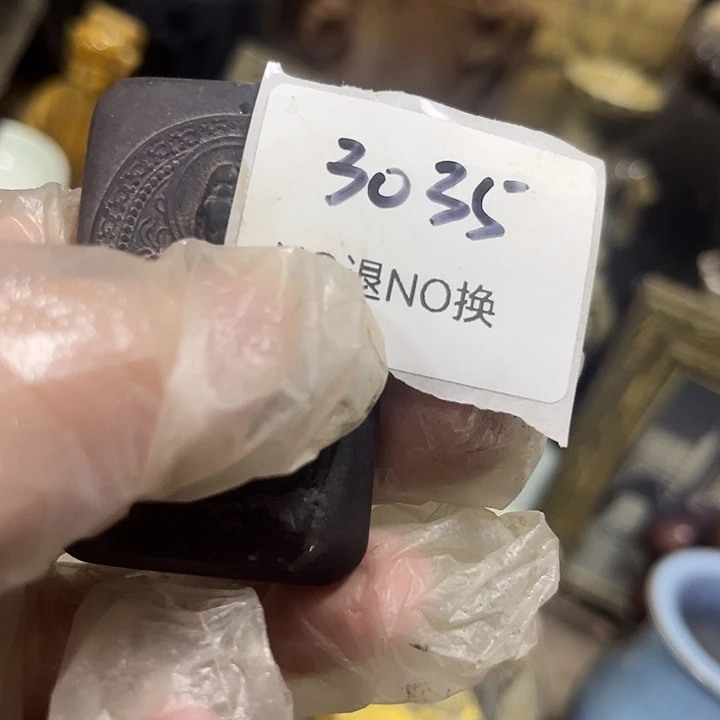 城***哥木头木头不退不换3035号工艺品