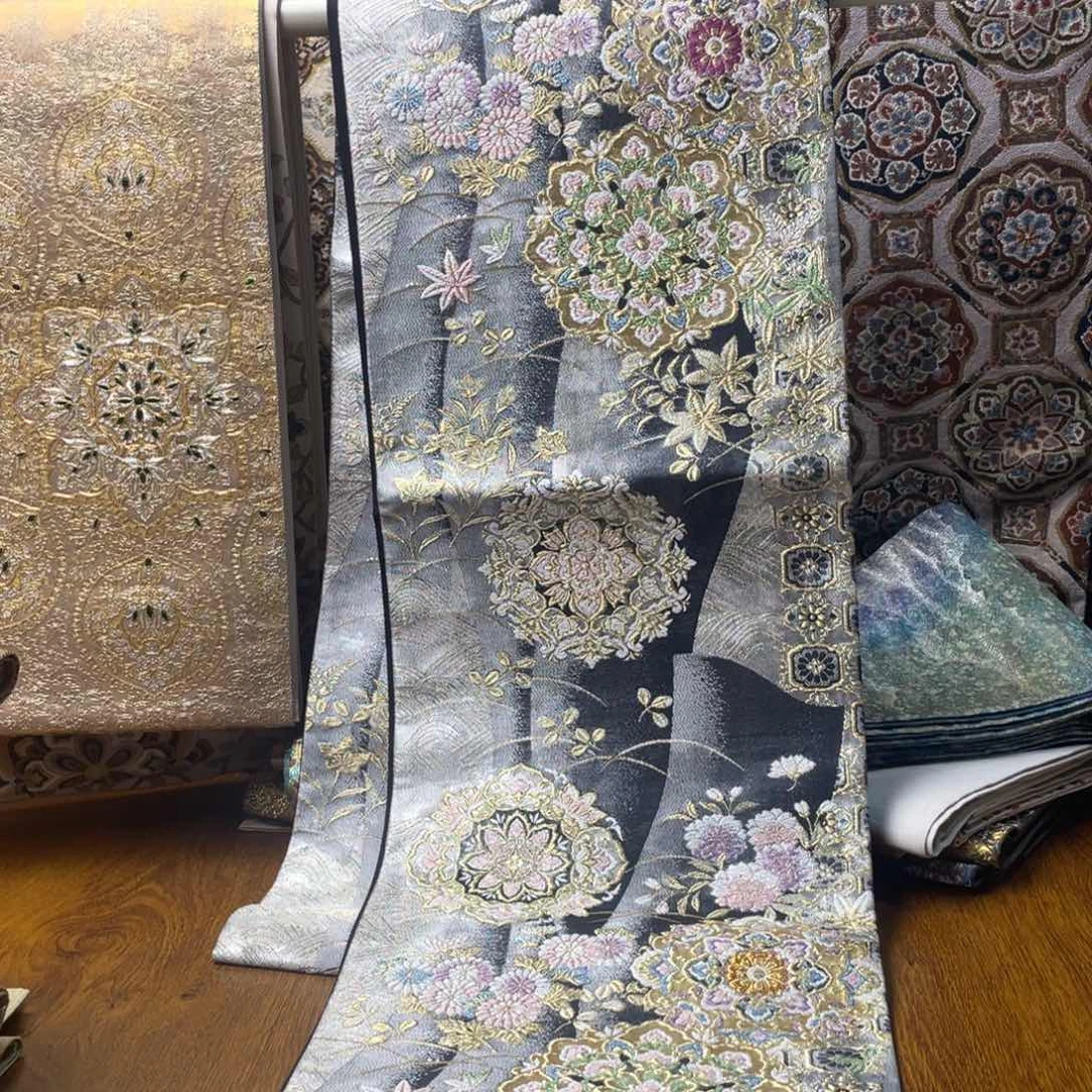 织绣彩金彩金彩金