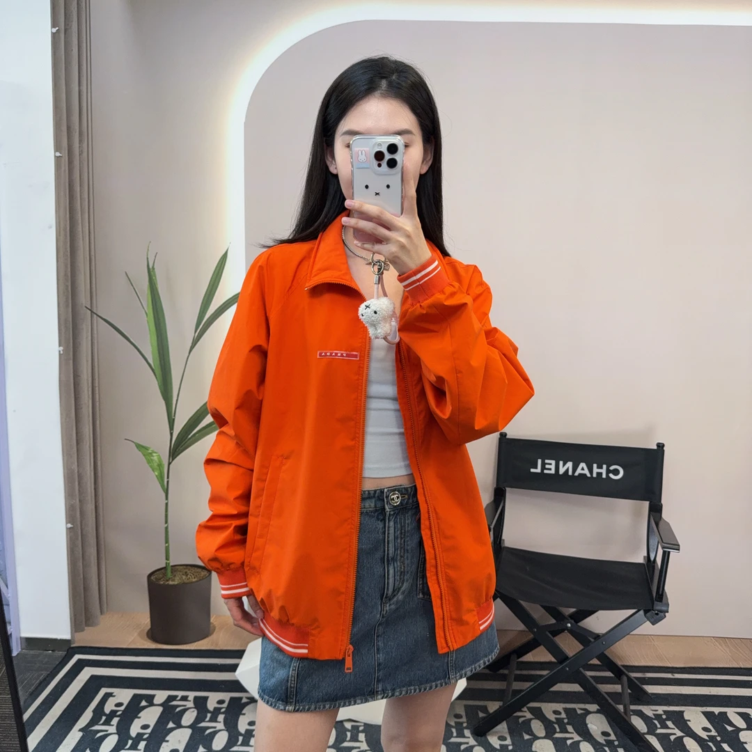 95新 Prada/普拉达 麦殿/风衣外套54码橙色/250611TYSBD17