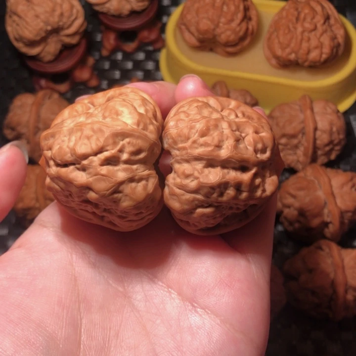 晚***风文玩核桃把件蛙王
