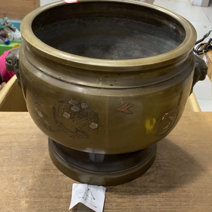 中古品有微瑕，谨慎入手
