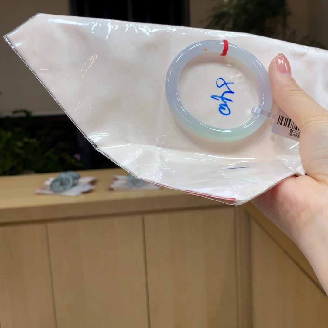 未镶嵌手镯翡翠不退不换