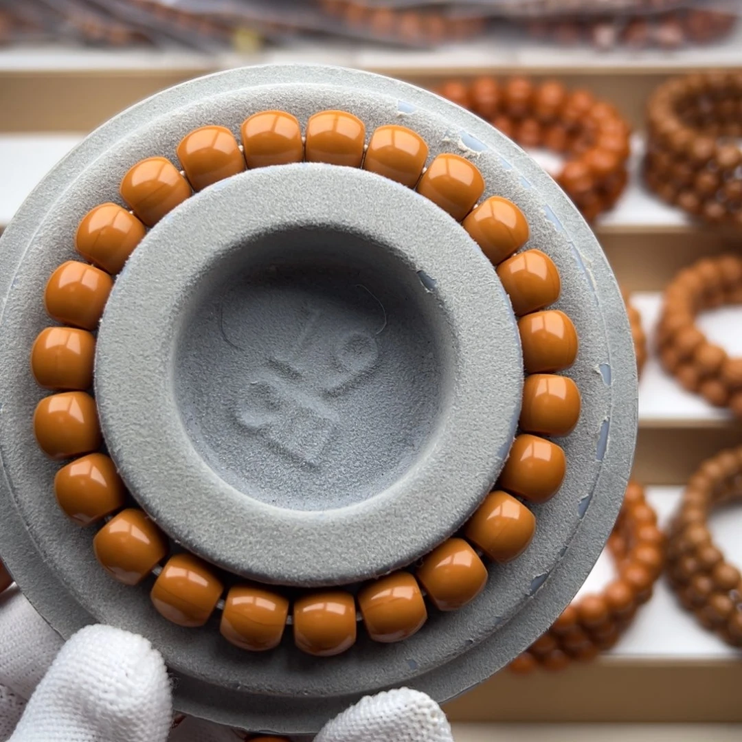 繁***丶核桃小凤仙小直切