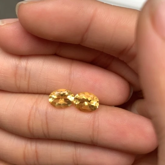 未镶嵌珠宝半成品黄晶