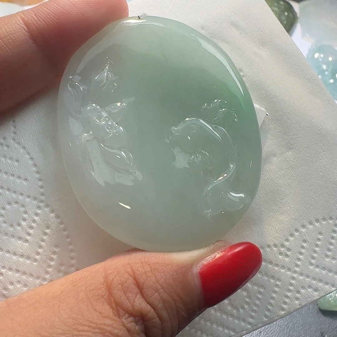 翡翠未镶嵌颈饰吊坠