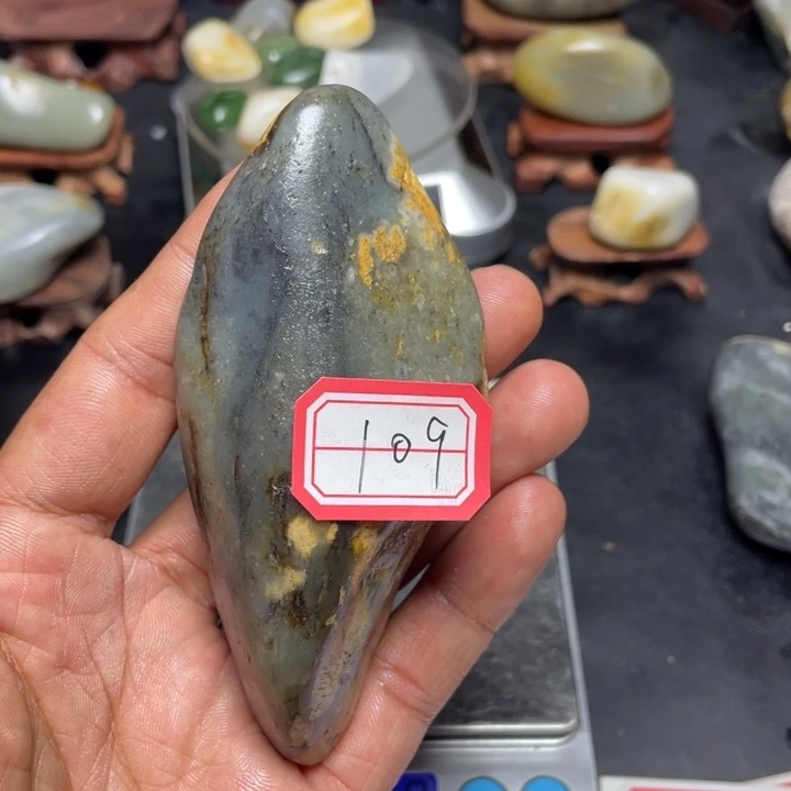 颈饰未镶嵌和田玉109