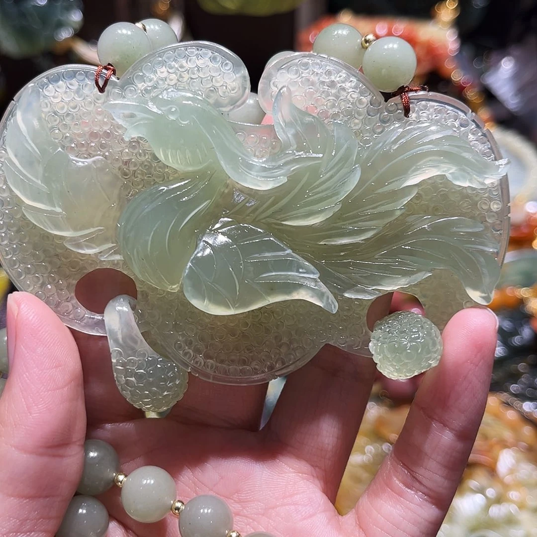 颈饰未镶嵌和田玉