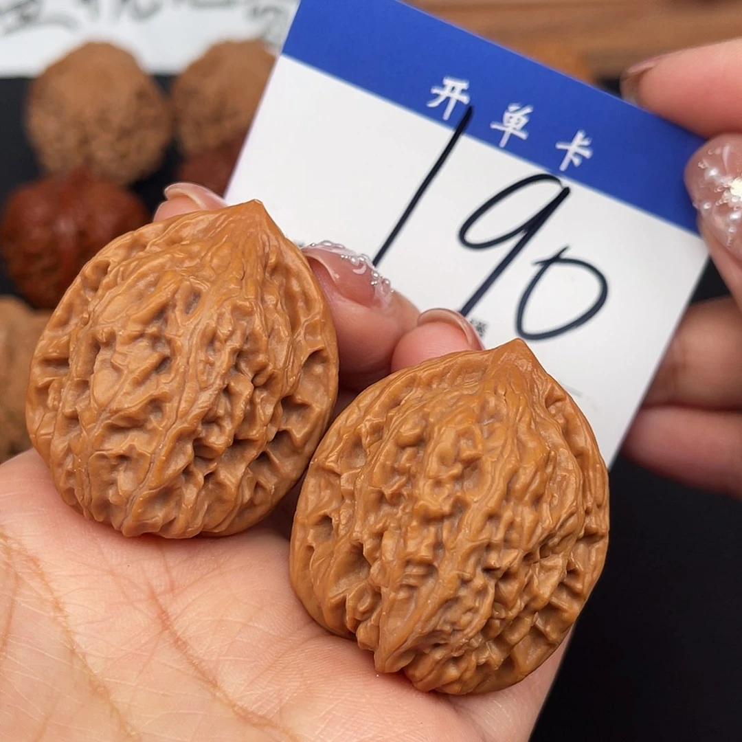 桃核吊坠鸡心36+尺寸y