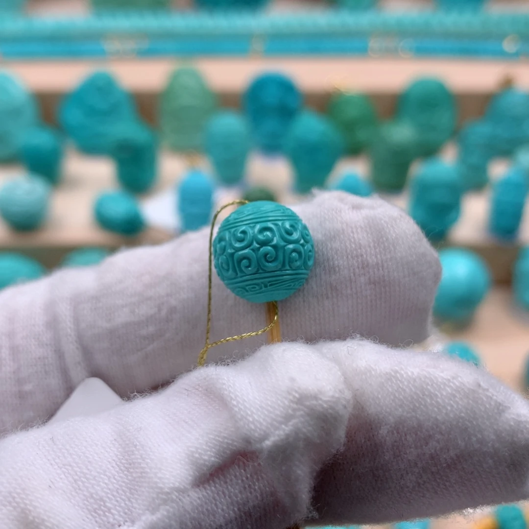 绿松石配饰未镶嵌雨*草