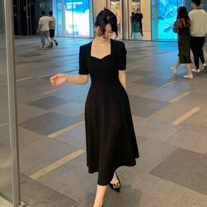 青倾家【丝滑黑巧克力】夏季新款赫本风气质显瘦时尚连衣裙大码女装